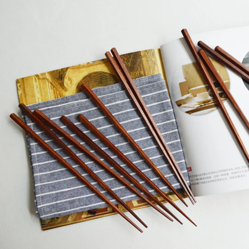 Domowe pałeczki z litego drewn – Bamboo Cutlery Travel recenzja i cena